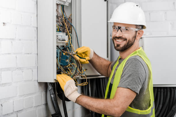 Best Circuit Breaker Repair  in Edna, TX